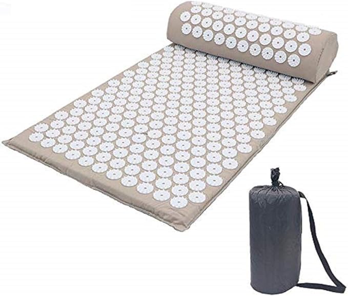 Discover the Volwco Acupressure Mat and Pillow Set, designed for relieving back and neck pain, and offering a yoga spike cushion massager experience. This Shakti mat set includes a convenient carry bag for easy storage and travel.