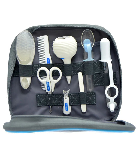 THE FIRST YEARS Healthcare & Grooming Kit